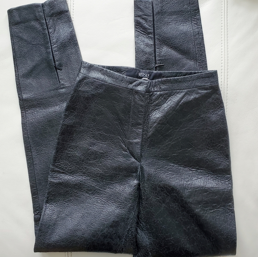 NWT Versace Versus black crackeled leather pants